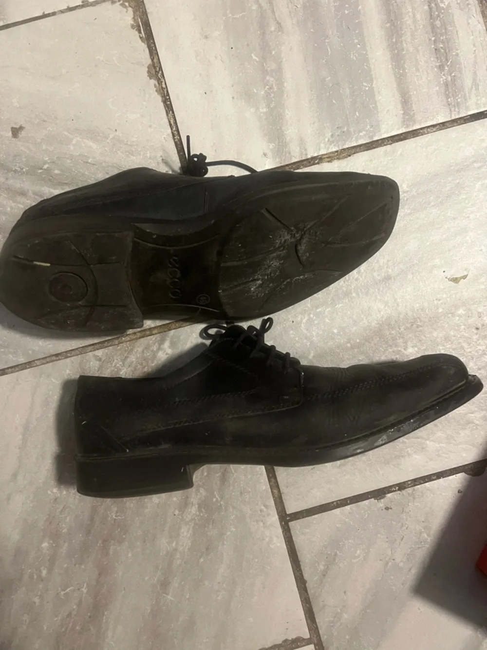 Ecco Men's Black Leather Lace-Up Oxfords